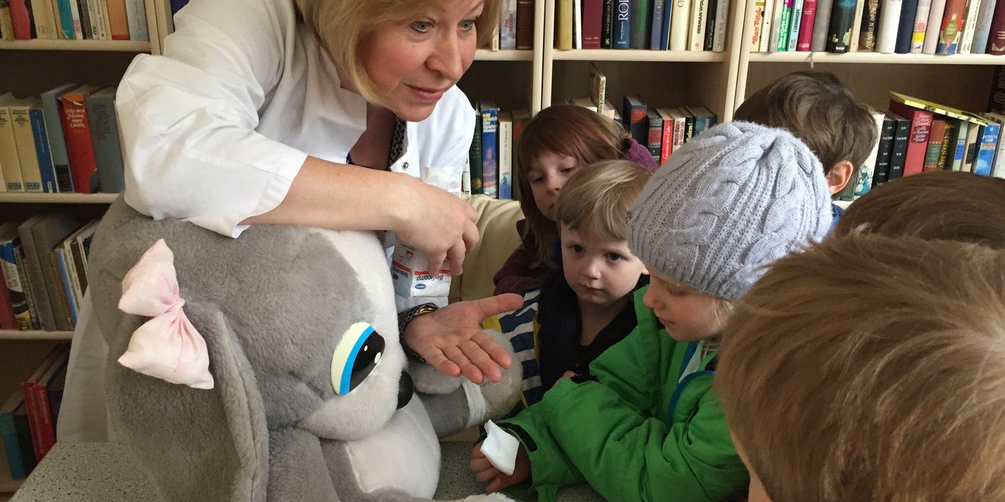 Dank kleiner Helfer ist Kuschelhund Elisabeth wieder fit